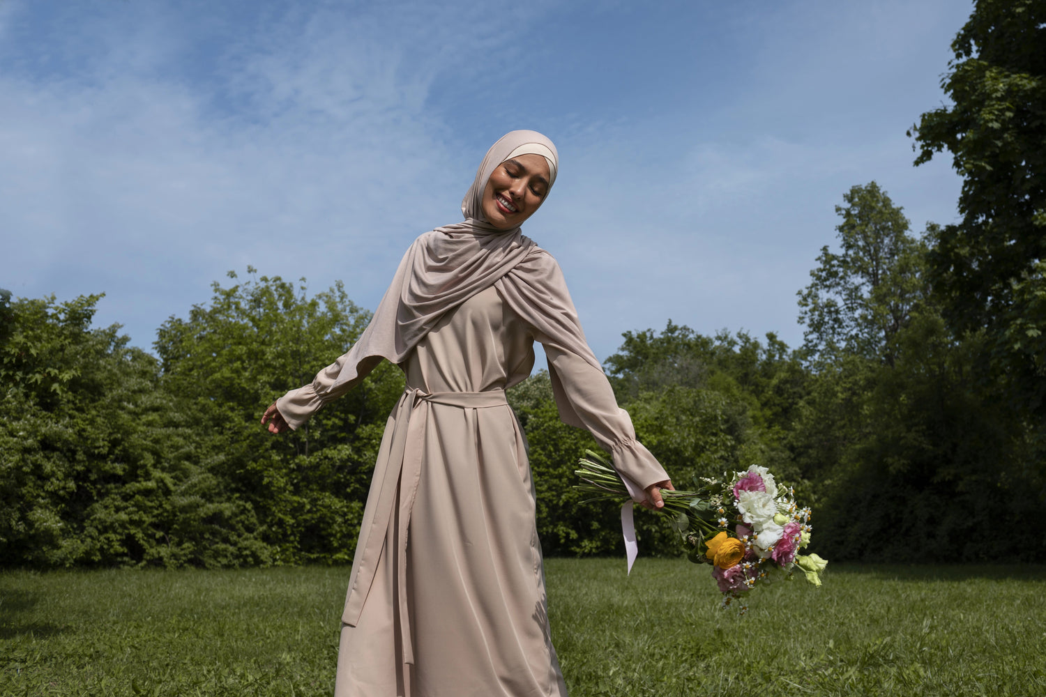 Trendy Summer Abaya Styles & Designs 2024