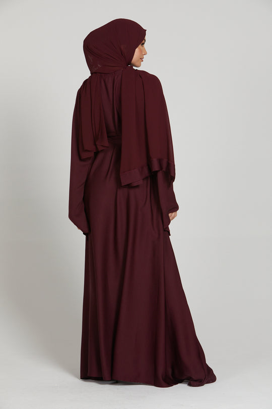 Back side full view of maroon simple abaya with long sleeves, elegant modest wear abaya for women