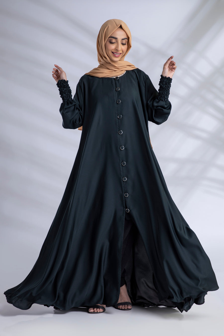 Abaya Open Front With Buttons With Elactic Sleeves