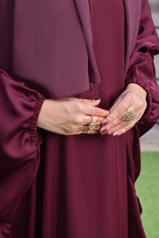 Close-up front view of Premium Nida Fabric Maroon Kaftan highlighting soft, lightweight, and wrinkle-resistant fabric