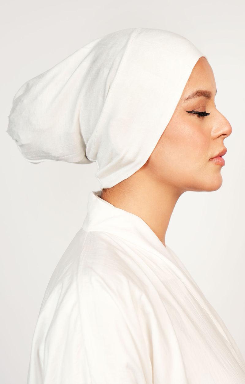 Premium Noir Hijab Underscarf Side View – Breathable Undercap for Women’s Modest Fashion